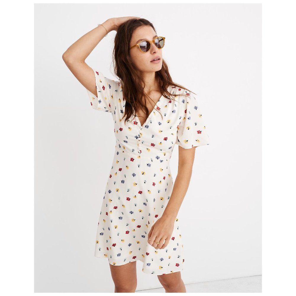 Orchard Flutter-Sleeve Dress in Confetti Floral